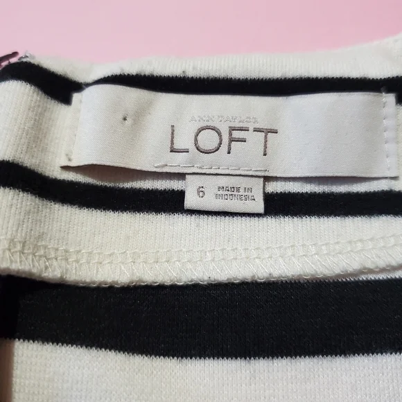 Loft Black and Cream Off White Stripped Knit Dress Professional Work Girl Boss - Picture 2 of 3